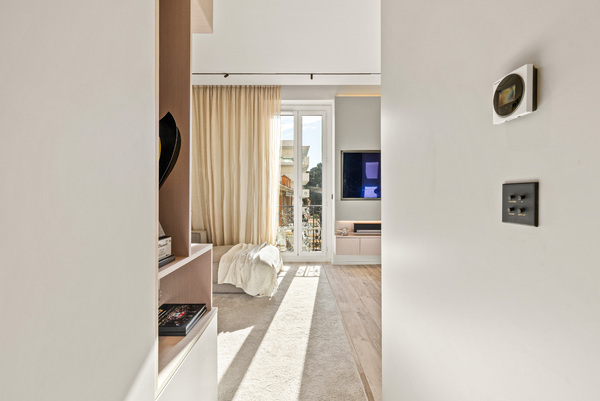 Appartement 3 pièces rénové à la Condamine libre de loi - 9