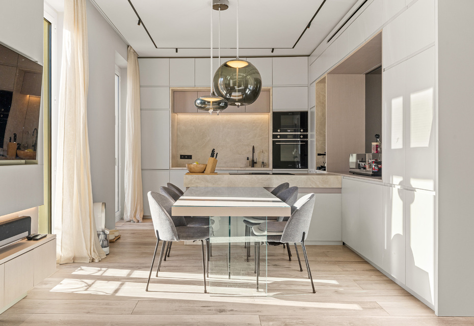 Appartement 3 pièces rénové à la Condamine libre de loi
